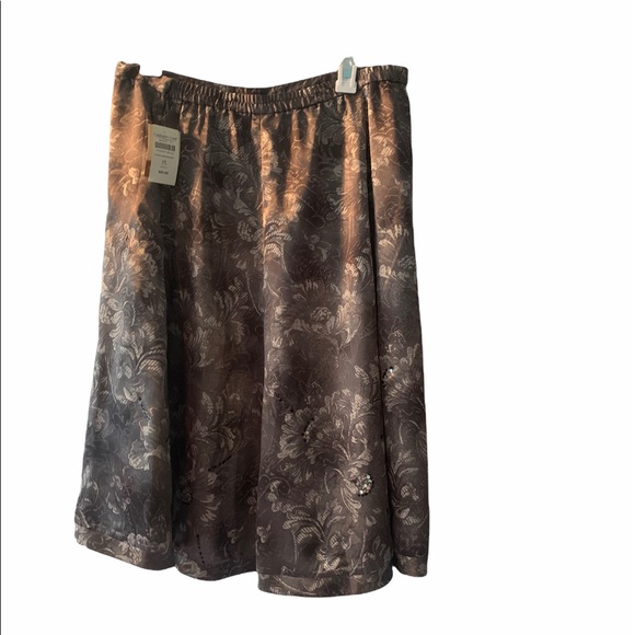 NWT- Petite L Long Skirt Coldwater Creek - Picture 5 of 7